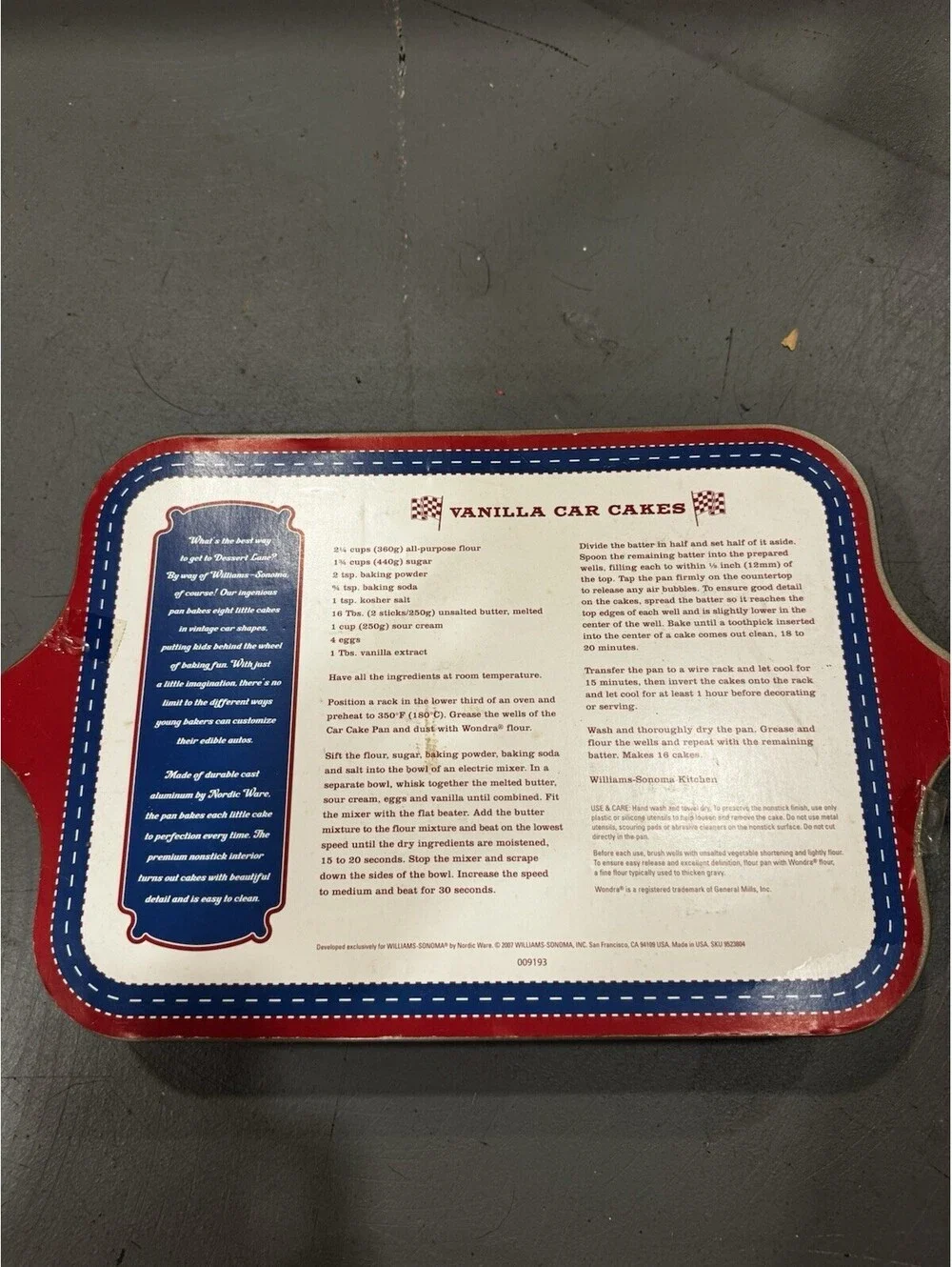 Williams-Sonoma Sweet Rides Car Cake Pan Cast Aluminum Nonstick 5 Cup Gold